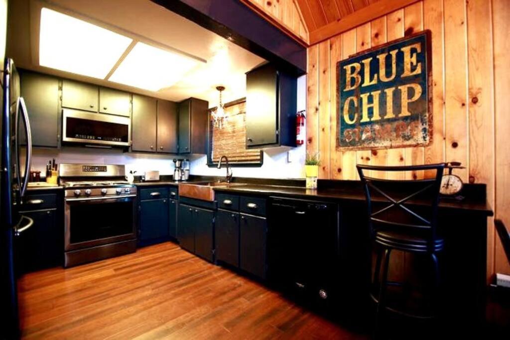 Glimmer Chalet Treetop A-Frame Cabin Lake View Lake Arrowhead Exterior foto